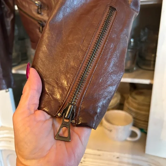 🔥 SOLD 🔥Rudsak Leather Moto Jacket - Picture 6 of 8